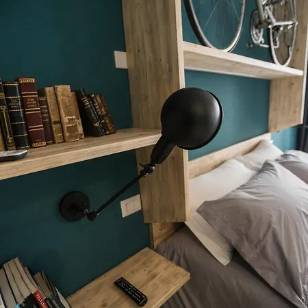 Hotel Diffuso Dimora Rossi 3*