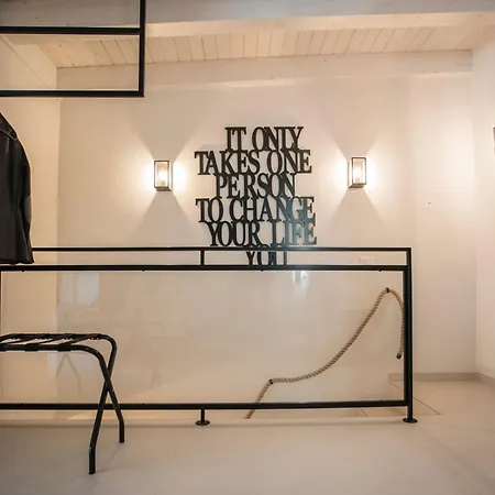 Diffuso Dimora Rossi