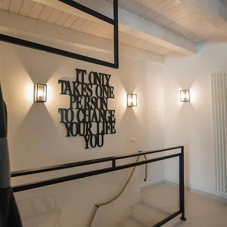 Diffuso Dimora Rossi Hotel