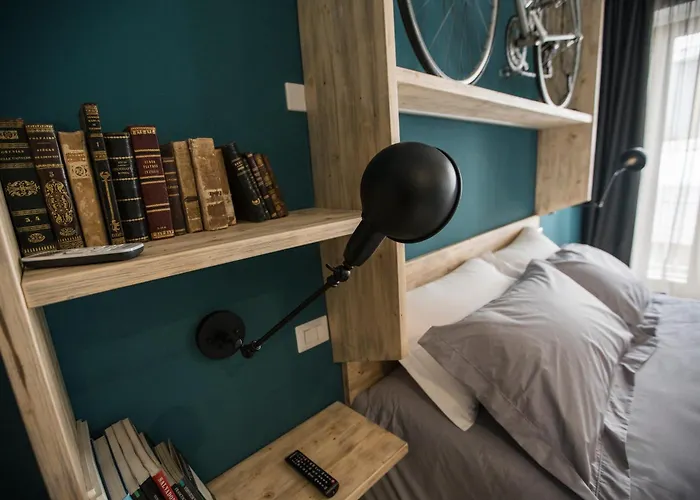 Hotel Diffuso Dimora Rossi 3*