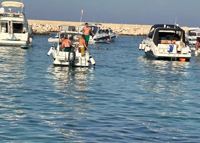 Diffuso Dimora Rossi Hotel 3*